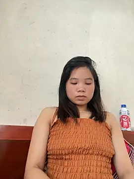 Ngoc-bbi online show from October 13, 2025, 4:23 am