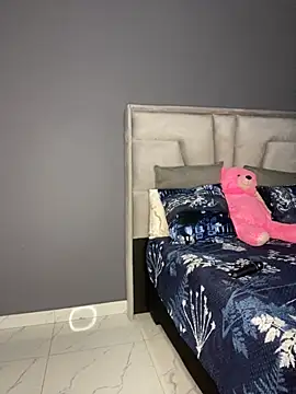 Snapshot of Ebony_Warlock_ chatting on November 14, 2025, 6:23 am Ebony Warlock online show from November 14, 2025, 6:23 am