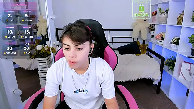 Snapshot of Cocoa_Sins chatting on October 22, 2025, 5:52 am Cocoa Sins online show from October 22, 2025, 5:52 am