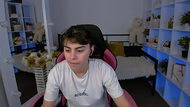 Snapshot of Cocoa_Sins chatting on October 27, 2025, 7:01 am Cocoa Sins online show from October 27, 2025, 7:01 am