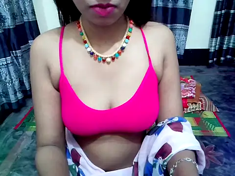 blackpori online show from October 20, 2025, 4:13 am