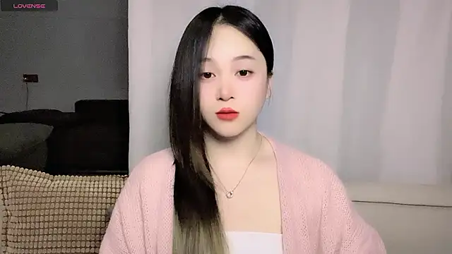 woaiqinqin online show from March 6, 2026, 4:47 pm