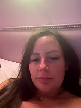 Snapshot of nightingale27 chatting on September 17, 2025, 8:21 pm nightingale27 online show from September 17, 2025, 8:21 pm