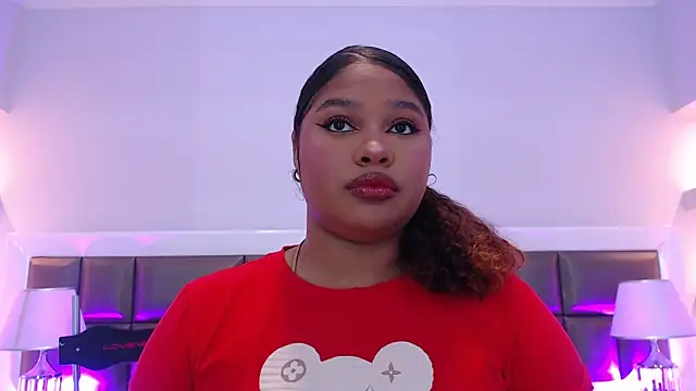 LennaEvans online show from October 21, 2025, 10:49 am