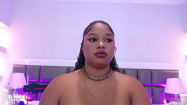 LennaEvans online show from October 22, 2025, 10:59 am