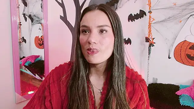 danna 888 online show from October 18, 2025, 9:37 pm