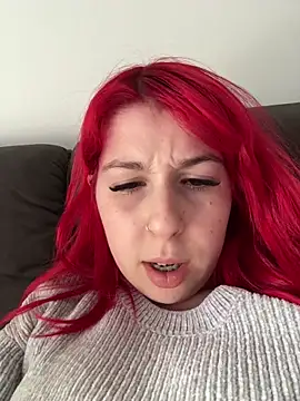 Snapshot of ilaria_miss98 chatting on February 27, 2026, 10:15 am ilaria miss98 online show from February 27, 2026, 10:15 am