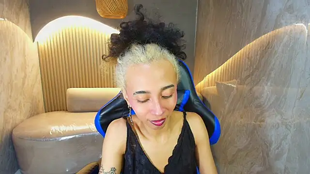 Agnis ink r online show from October 15, 2025, 3:17 am