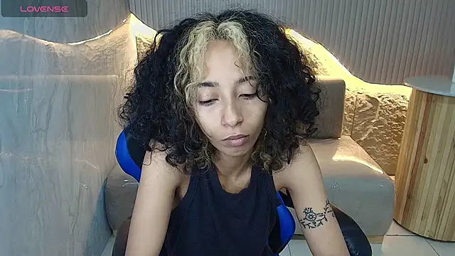 Agnis ink r online show from November 7, 2025, 1:00 pm