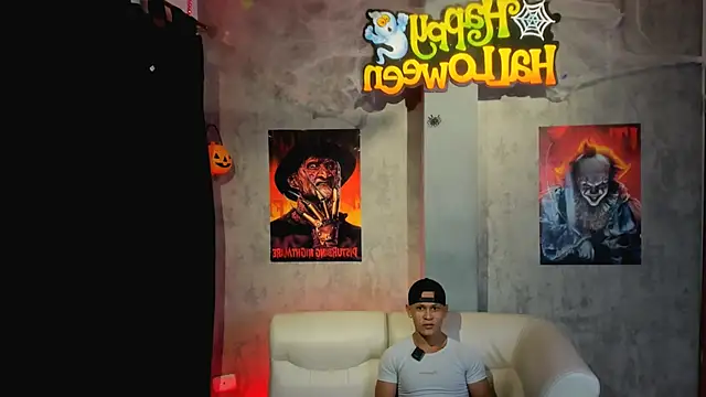 Snapshot of Manuel_FPG chatting on October 13, 2025, 12:43 am Manuel FPG online show from October 13, 2025, 12:43 am