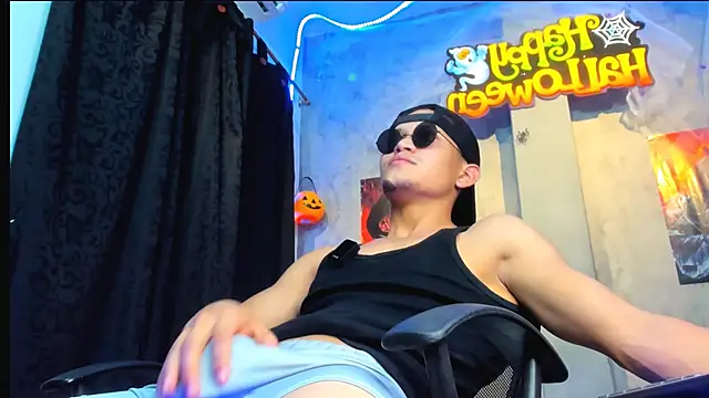 Snapshot of Manuel_FPG chatting on October 27, 2025, 1:20 am Manuel FPG online show from October 27, 2025, 1:20 am