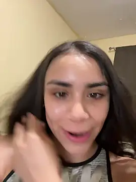 Ariovalle online show from April 18, 2026, 6:06 am