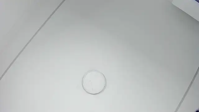 REINA ADAHARA online show from April 13, 2026, 8:36 pm