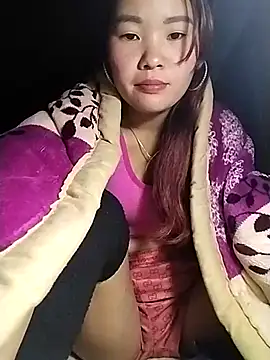 lylylove online show from January 18, 2026, 9:40 pm