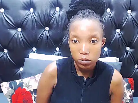 AppleAss02 online show from January 5, 2026, 7:17 pm