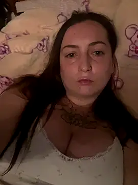 Bambii111 online show from December 2, 2025, 3:45 am