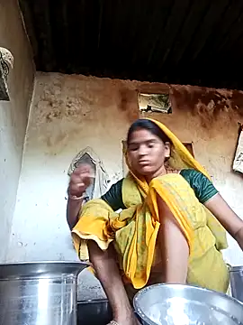 Snapshot of Sexy_queeny chatting on September 30, 2025, 3:44 am Sexy queeny online show from September 30, 2025, 3:44 am