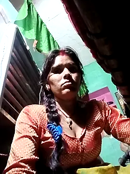 Snapshot of Sexy_queeny chatting on October 1, 2025, 3:40 pm Sexy queeny online show from October 1, 2025, 3:40 pm