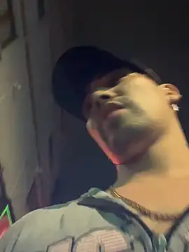 Snapshot of Deymon0777 chatting on February 25, 2026, 3:49 am Deymon0777 online show from February 25, 2026, 3:49 am