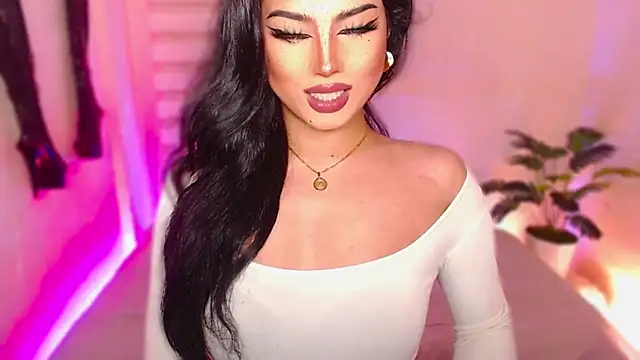 MissRumi Hunter online show from April 5, 2026, 5:54 pm