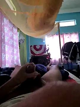 yourdesire069 online show from April 9, 2026, 7:25 am