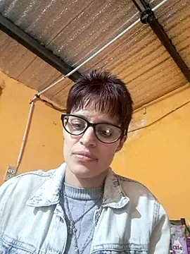 Snapshot of culitobosterook chatting on November 8, 2025, 8:18 pm culitobosterook online show from November 8, 2025, 8:18 pm