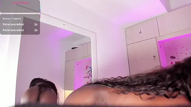 Snapshot of Stefannyevans_ chatting on November 7, 2025, 1:00 pm Stefannyevans online show from November 7, 2025, 1:00 pm