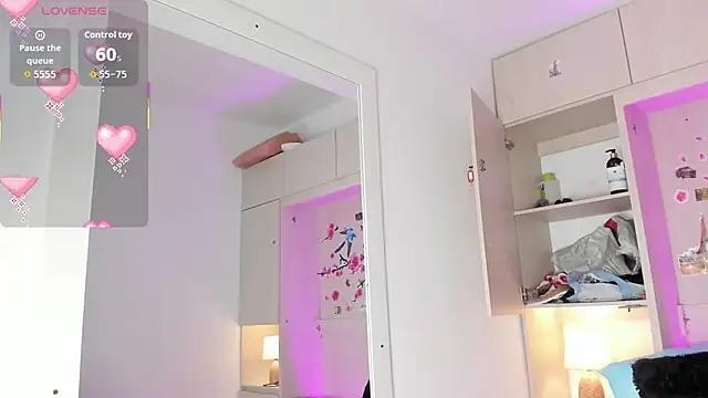 Snapshot of Stefannyevans_ chatting on November 11, 2025, 12:16 pm Stefannyevans online show from November 11, 2025, 12:16 pm