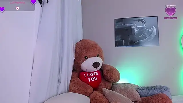 Snapshot of EmystarX chatting on September 18, 2025, 1:18 am EmystarX online show from September 18, 2025, 1:18 am