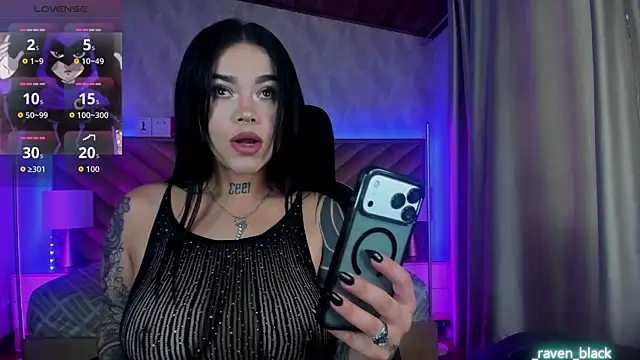  raven black online show from May 12, 2026, 11:40 am