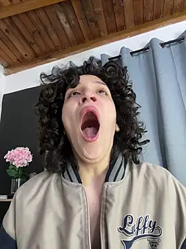 TeensNews18 online show from February 20, 2026, 11:22 am