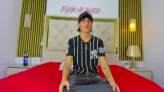 Just18Jake online show from October 16, 2025, 12:11 am