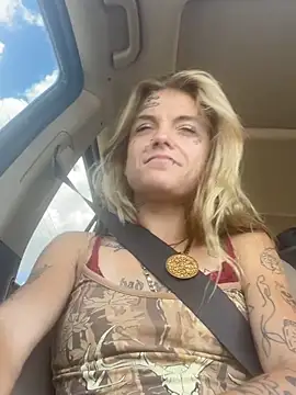 ittybittymeryssa online show from May 18, 2026, 4:02 pm