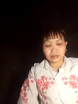  YooY  online show from November 7, 2025, 12:49 pm