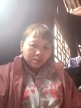  YooY  online show from December 23, 2025, 1:47 am