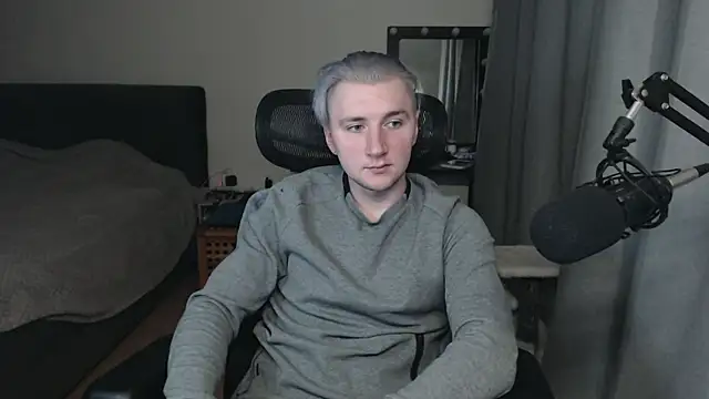 Elvin Vaenight online show from November 5, 2025, 10:54 pm