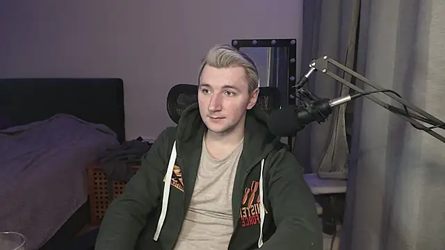 Elvin Vaenight online show from November 29, 2025, 11:19 pm