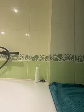 Snapshot of Dickii21 chatting on November 16, 2025, 8:53 am Dickii21 online show from November 16, 2025, 8:53 am