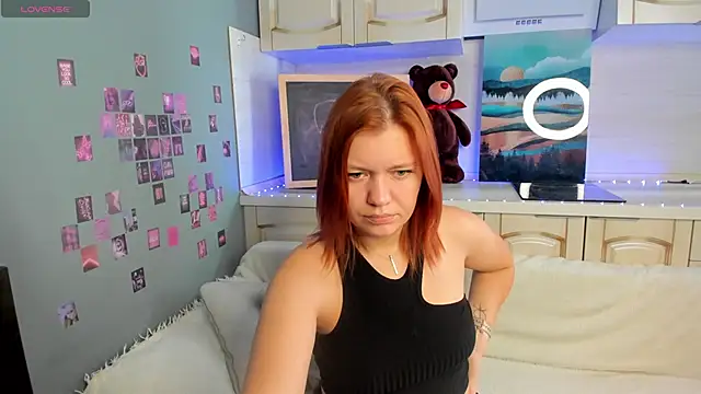 BattyBaker online show from September 26, 2025, 2:15 am