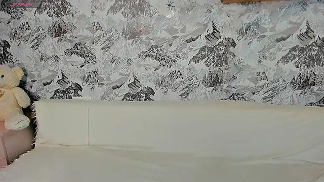 BattyBaker online show from October 29, 2025, 2:14 am