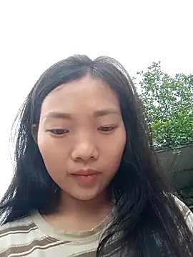 Snapshot of Ananine chatting on April 2, 2026, 6:11 am Ananine online show from April 2, 2026, 6:11 am