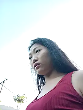 Ananine online show from May 25, 2026, 11:00 pm