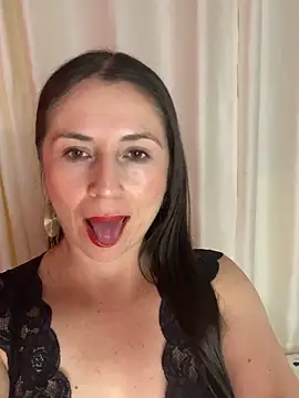 Snapshot of melissa_m_ chatting on November 3, 2025, 12:57 am melissa m online show from November 3, 2025, 12:57 am