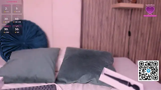 Lunita naughty online show from March 25, 2026, 2:12 pm