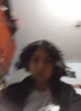 Syndel23 online show from October 1, 2025, 2:50 am