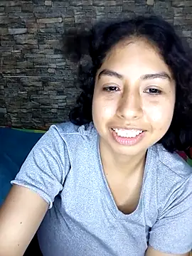 Syndel23 online show from April 9, 2026, 2:00 am