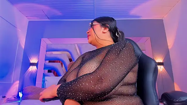 BellaBoobs  online show from October 14, 2025, 8:53 pm