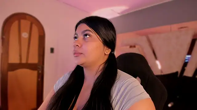 BellaBoobs  online show from April 13, 2026, 7:30 pm