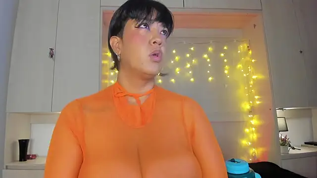 VickyRuiz  online show from January 7, 2026, 12:07 pm