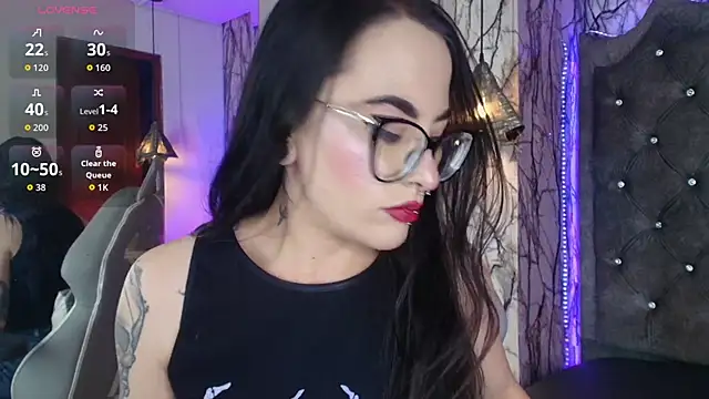 Snapshot of Zami_Escobar_of chatting on October 7, 2025, 6:38 pm Zami Escobar of online show from October 7, 2025, 6:38 pm